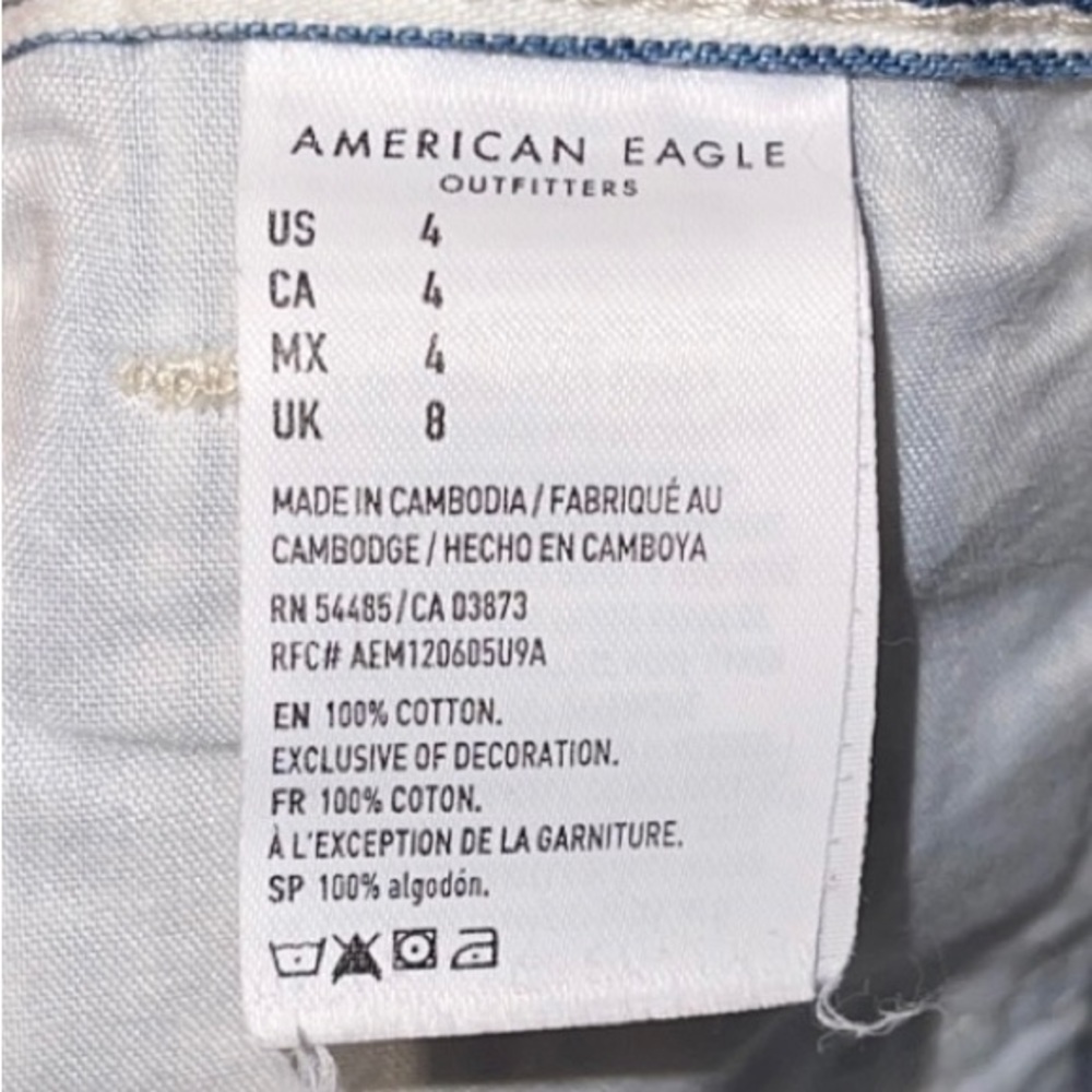 American Eagle Mom Jean Shorts - Picture 3 of 3